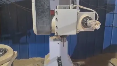 CNC Tour 5 axes à double table - ponçage