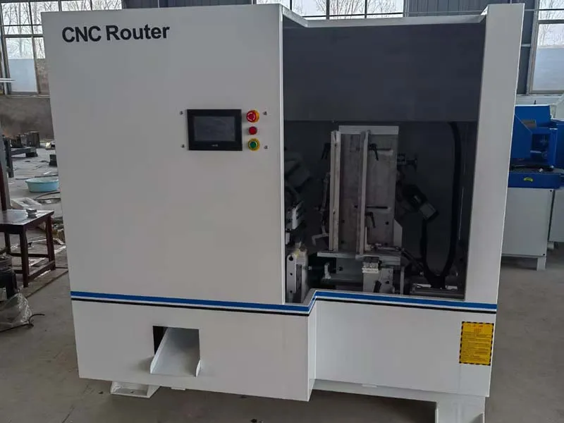 Machine à tenonner pour pièces courbes