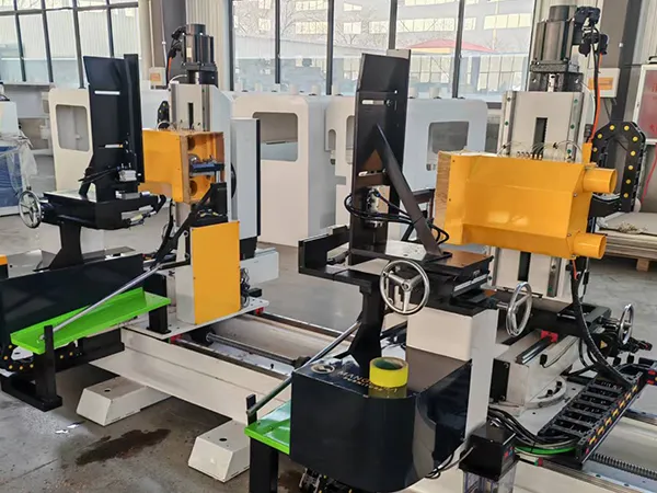 Machine à tenonner