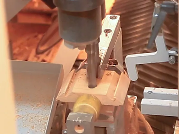 Machine à tenonner